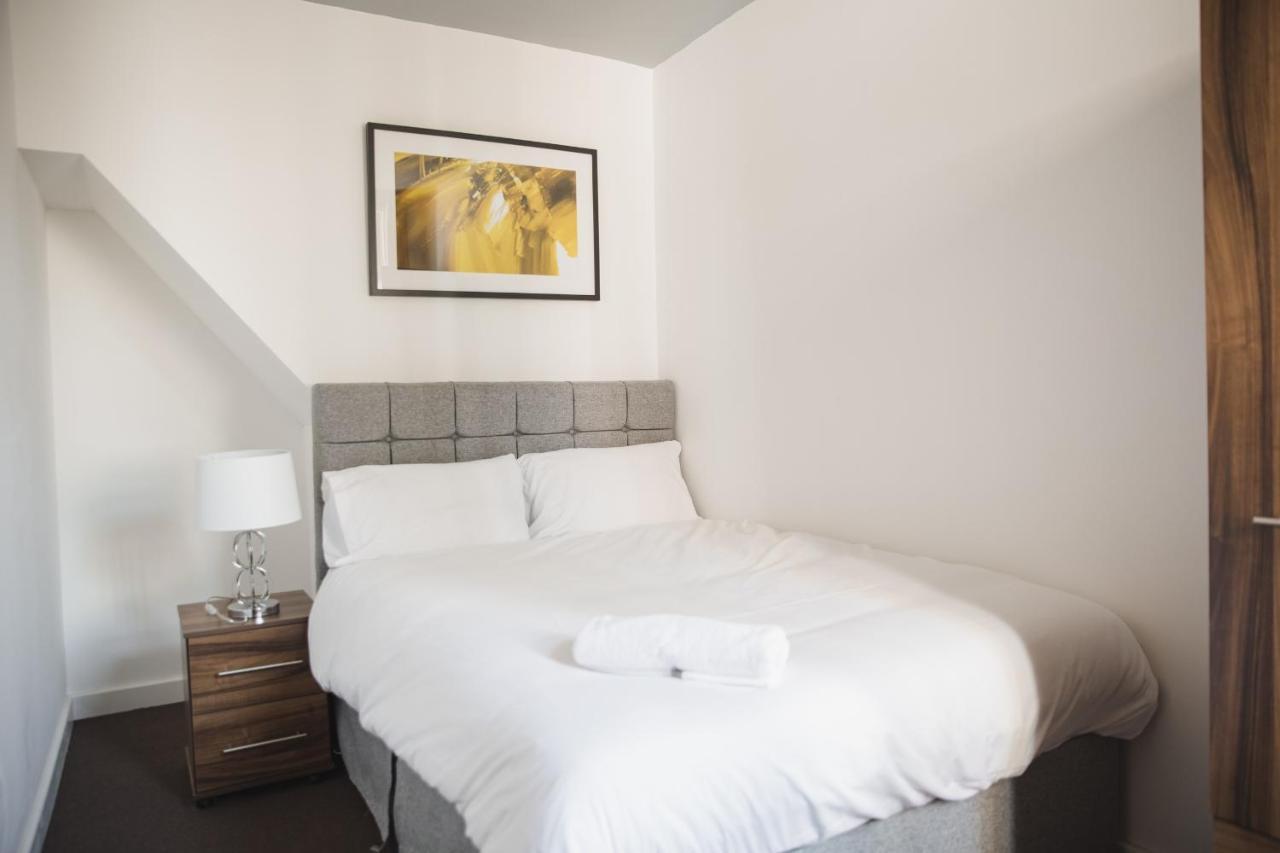 레스터 Riverside Park House 빌라 외부 사진